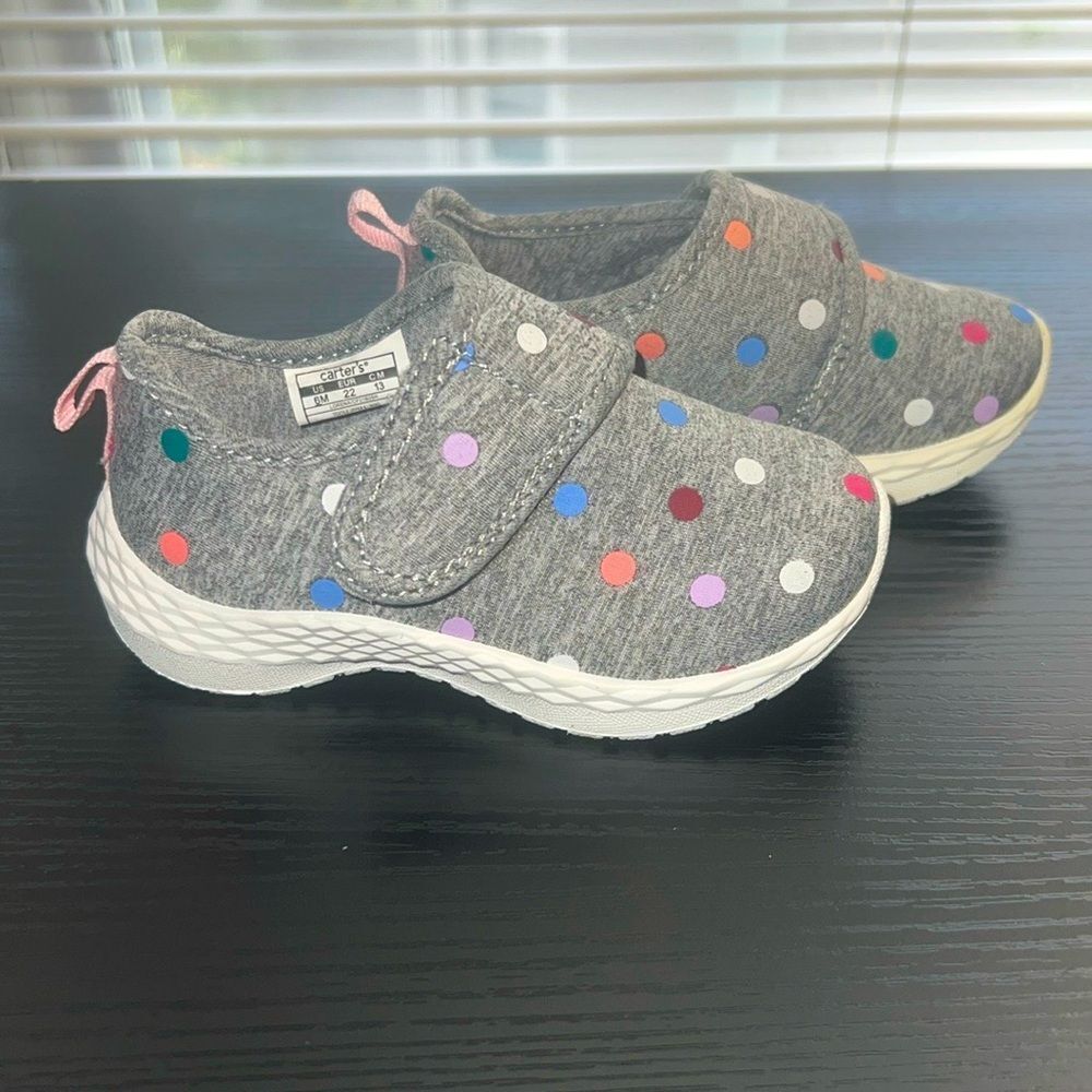 Carter’s toddler girl shoes size 6.